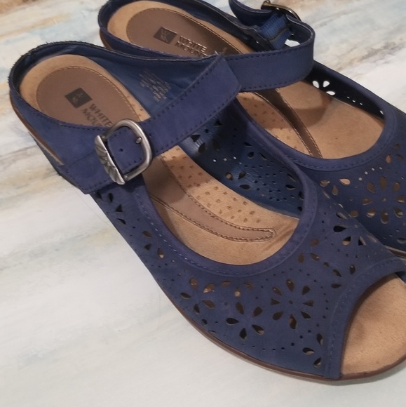 White Mountain Flats Blue Size 8.5 - Picture 2 of 6